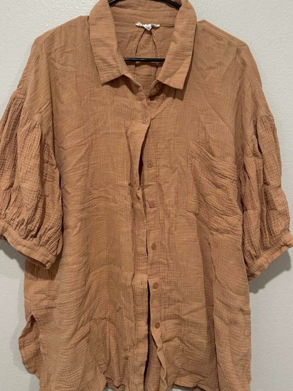 Geedup Co. Men's Tan and Brown Shirt